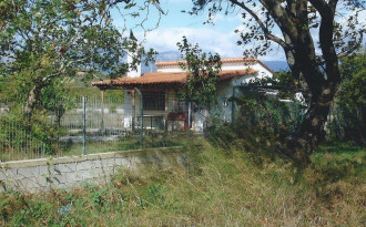Μονοκατοικία, Πλάκες, Εύβοια