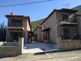 Μεζονέτα, Πολύδροσος Παρνασσού