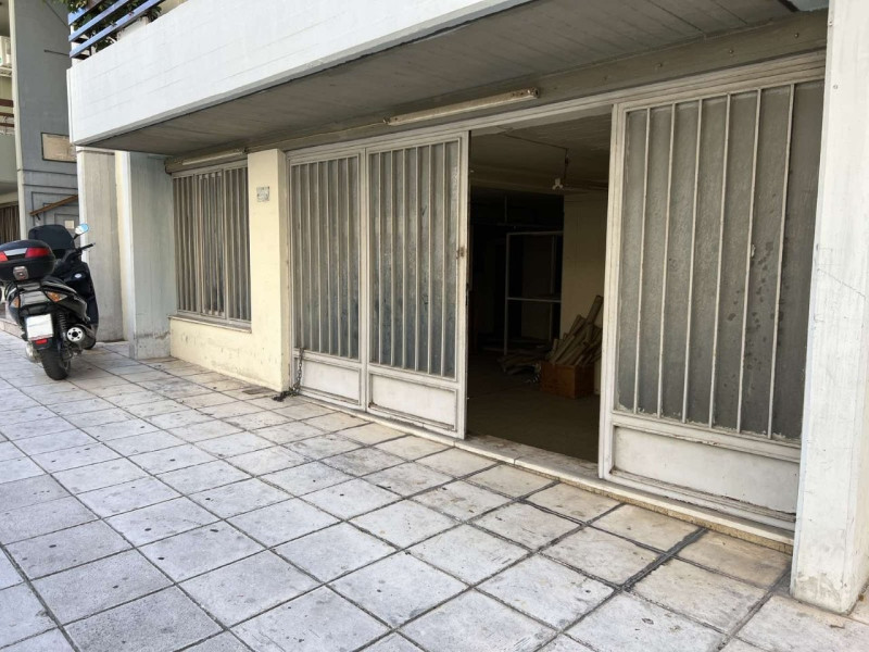 Warehouses, Patra