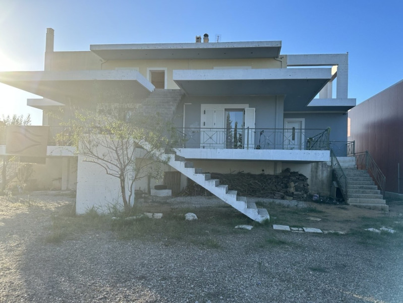 Apartment, Pyrgos
