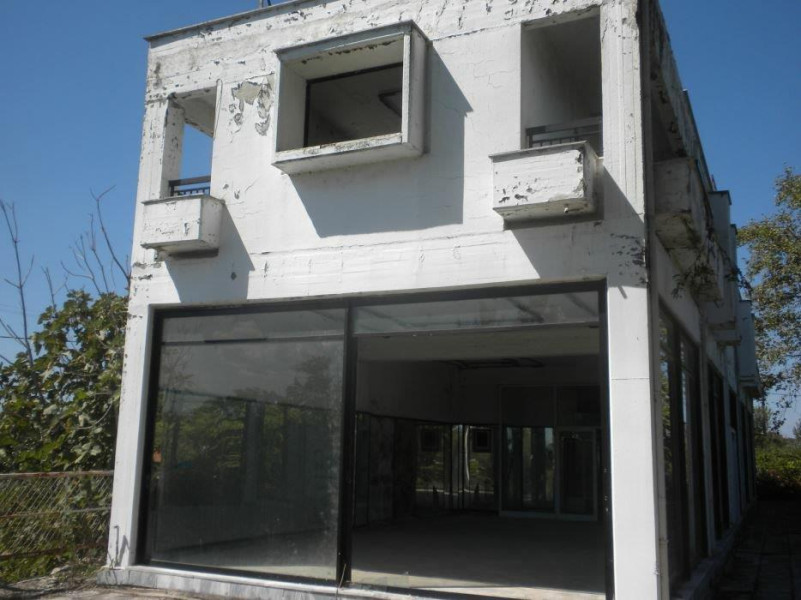 Commercial building, Alexandria 