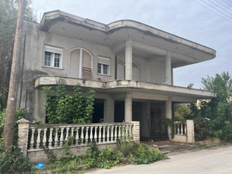 Διώροφη μονοκατοικία, Καλαμπάκι Δράμας