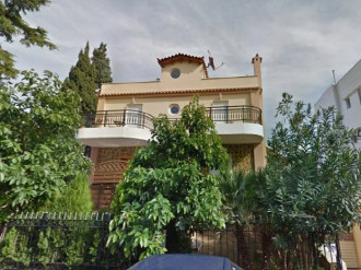 Κάθετα αυτόνομη κατοικία, Παλαιό Ψυχικό